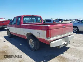 1994 Ford F-150 with VIN 1FTEX15N2RKB54755, listed as a IAAI auction lot 42073455 with 236,094 mi miles and . Bid and sale history available at DreamBid. Image 3.
