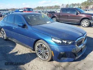 2024 BMW 5 Series 530i xDrive with VIN WBA53FJ04RCS39395, listed as a IAAI auction lot 41160871 with 2,498 mi miles. Bid and sale history available at carsss.com. Image 1.