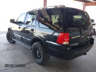 2006 Ford Expedition Limited with VIN 1FMFU20536LA56300, listed as a IAAI auction lot 42085079 with 128,191 mi miles. Bid and sale history available at carsss.com. Image 3.