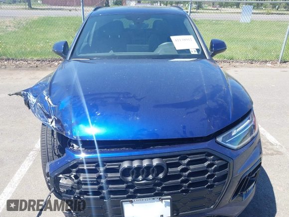 2024 Audi Q5 S line Premium Plus with VIN WA1EAAFY2R2096702, listed as a IAAI auction lot 42138912 with 10,500 mi miles and . Bid and sale history available at DreamBid. Image 12.