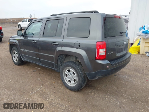 2014 Jeep Patriot Sport with VIN 1C4NJRBB2ED852114, listed as a IAAI auction lot 41521742 with 80,230 mi miles. Bid and sale history available at carsss.com. Image 3.