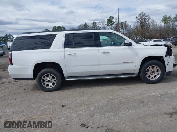 2015 GMC Yukon XL SLT with VIN 1GKS1HKC7FR126375, listed as a IAAI auction lot 41689017 with 218,622 mi miles. Bid and sale history available at carsss.com. Image 13.