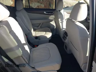 2024 Volkswagen Atlas SEL Premium R-Line z VIN 1V2FR2CAXRC571571, wystawiony jako IAAI lot #41876241 z przebiegiem 14 652 mil mil oraz . Historia ofert i sprzedaży dostępna na DreamBid. Obrazek 8.