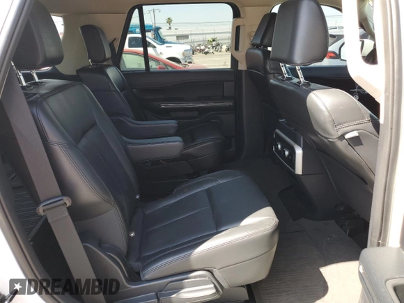 2022 Ford Expedition XLT with VIN 1FMJU1JT5NEA51183, listed as a Copart auction lot 54157545 with 32,969 mi miles and Salvage Title. Bid and sale history available at carsss.com. Image 11.