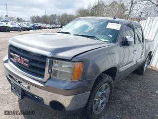 2011 GMC Sierra 1500 SLE with VIN 3GTP1VE06BG260158, listed as a IAAI auction lot 41627265 with 127,895 mi miles. Bid and sale history available at carsss.com. Image 17.
