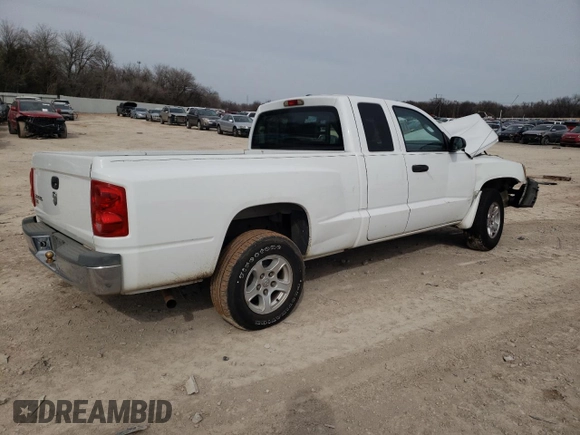 2006 Dodge Dakota SLT with VIN 1D7HE42K86S607616, listed as a Copart auction lot 45513205 with 181,107 mi miles and Salvage Title. Bid and sale history available at carsss.com. Image 3.