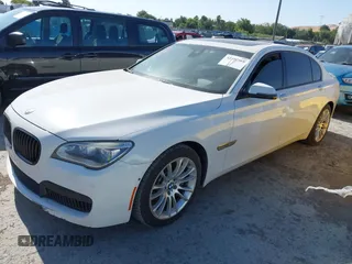 2014 BMW 7 Series ALPINA B7 with VIN WBAYE8C51ED135267, listed as a IAAI auction lot 42592569 with 138,110 mi miles and . Bid and sale history available at DreamBid. Image 17.