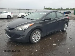 2013 Hyundai Elantra GLS z VIN KMHDH4AE4DU591259, wystawiony jako Copart lot #58569155 z przebiegiem 123 961 mil mil oraz Czysty tytuł • Clean title. Historia ofert i sprzedaży dostępna na DreamBid. Obrazek 1.