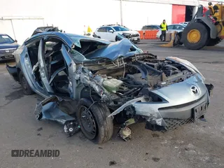 2012 Mazda 3 i Sport z VIN JM1BL1UG6C1531439, wystawiony jako IAAI lot #41391538 z przebiegiem Nie podano mil oraz . Historia ofert i sprzedaży dostępna na DreamBid. Obrazek 1.