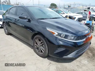 2022 Kia Forte LXS with VIN 3KPF24AD3NE450379, listed as a IAAI auction lot 42014796 with 109,296 mi miles. Bid and sale history available at carsss.com. Image 1.