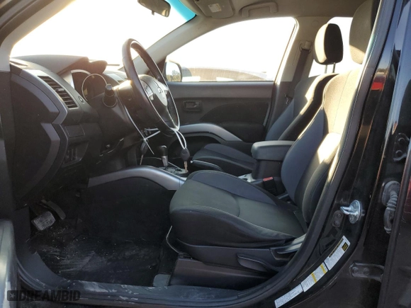 2008 Mitsubishi Outlander ES with VIN JA4LS21W88Z020181, listed as a Copart auction lot 77969614 with 151,182 mi miles and Salvage Title. Bid and sale history available at carsss.com. Image 7.