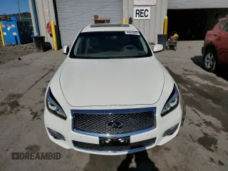2019 Infiniti Q70 Luxe with VIN JN1BY1AR7KM585629, listed as a Copart auction lot 49665645 with 47,755 mi miles and Salvage Title. Bid and sale history available at DreamBid. Image 5.