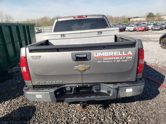 2007 Chevrolet Silverado 1500 LTZ with VIN 2GCEC13J771688696, listed as a Copart auction lot 50924145 with 221,805 mi miles and Salvage Title. Bid and sale history available at carsss.com. Image 6.