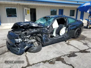 2018 BMW 4 Series 430i z VIN WBA4W3C59JAE99482, wystawiony jako Copart lot #57330685 z przebiegiem Nie podano mil oraz Nie do naprawy • Non repairable. Historia ofert i sprzedaży dostępna na DreamBid. Obrazek 1.