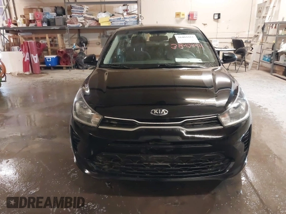 2021 Kia Rio LX with VIN 3KPA24AD9ME385515, listed as a IAAI auction lot 38404411 with 79,615 mi miles. Bid and sale history available at carsss.com. Image 13.