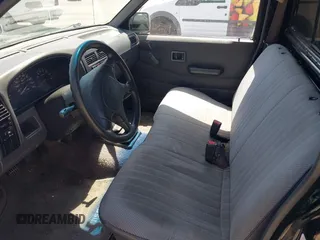 1995 Nissan Frontier with VIN 1N6SD11S8SC408960, listed as a IAAI auction lot 42215525 with 162,808 mi miles and . Bid and sale history available at DreamBid. Image 5.