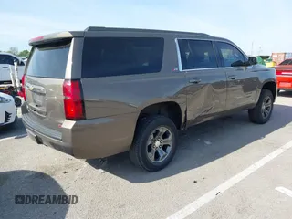 2016 Chevrolet Suburban LT z VIN 1GNSKHKC2GR289761, wystawiony jako IAAI lot #42086912 z przebiegiem 247 791 mil mil oraz . Historia ofert i sprzedaży dostępna na DreamBid. Obrazek 4.
