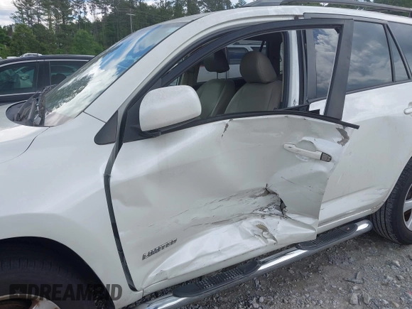 2006 Toyota RAV4 Limited with VIN JTMZK31V665001498, listed as a IAAI auction lot 42258811 with 214,530 mi miles and . Bid and sale history available at DreamBid. Image 6.