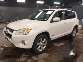 2011 Toyota RAV4 Ltd with VIN 2T3DK4DV0BW037542, listed as a IAAI auction lot 41366229 with 104,607 mi miles. Bid and sale history available at carsss.com. Image 2.