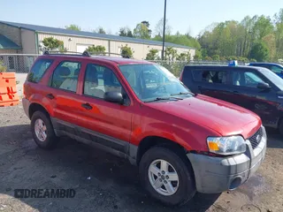 2005 Ford Escape XLS Value с VIN 1FMYU92Z65DA19297, выставлен на аукционе IAAI как лот 42061223 с пробегом 333 813 миль миль и . История ставок и продаж доступна на DreamBid. Изображение 1.