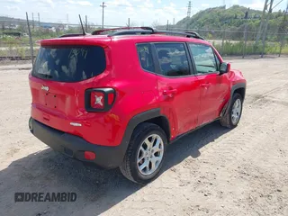 2018 Jeep Renegade Latitude z VIN ZACCJBBB9JPG80030, wystawiony jako IAAI lot #42110438 z przebiegiem 59 512 mil mil oraz . Historia ofert i sprzedaży dostępna na DreamBid. Obrazek 4.