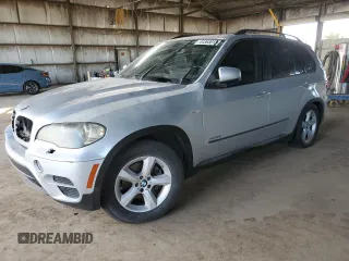 2011 BMW X5 35i with VIN 5UXZV4C5XBLL58438, listed as a Copart auction lot 44363815 with 168,546 mi miles and Clean Title. Bid and sale history available at carsss.com. Image 1.