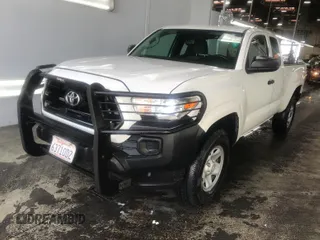 2017 Toyota Tacoma SR z VIN 5TFRX5GN4HX081282, wystawiony jako IAAI lot #42434418 z przebiegiem 184 905 mil mil oraz . Historia ofert i sprzedaży dostępna na DreamBid. Obrazek 20.