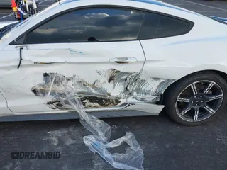 2019 Ford Mustang GT z VIN 1FA6P8CF6K5173649, wystawiony jako IAAI lot #42172829 z przebiegiem 85 346 mil mil oraz . Historia ofert i sprzedaży dostępna na DreamBid. Obrazek 6.