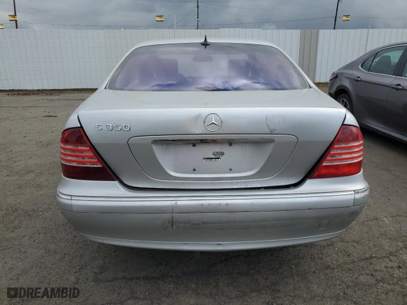 2006 Mercedes-Benz S-Class 3.7L with VIN WDBNF67J76A475815, listed as a Copart auction lot 47434105 with 132,766 mi miles and Salvage Title. Bid and sale history available at carsss.com. Image 6.