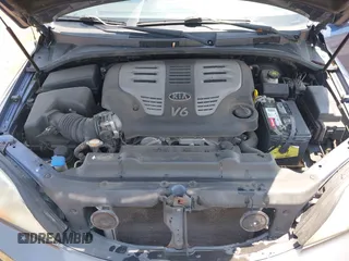 2007 Kia Sorento LX with VIN KNDJD736775665931, listed as a IAAI auction lot 42471301 with 119,870 mi miles and . Bid and sale history available at DreamBid. Image 10.
