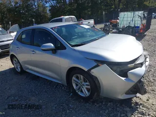 2022 Toyota Corolla Hatchback SE with VIN JTNB4MBE4N3155732, listed as a IAAI auction lot 40597309 with 1 mi miles. Bid and sale history available at carsss.com. Image 1.