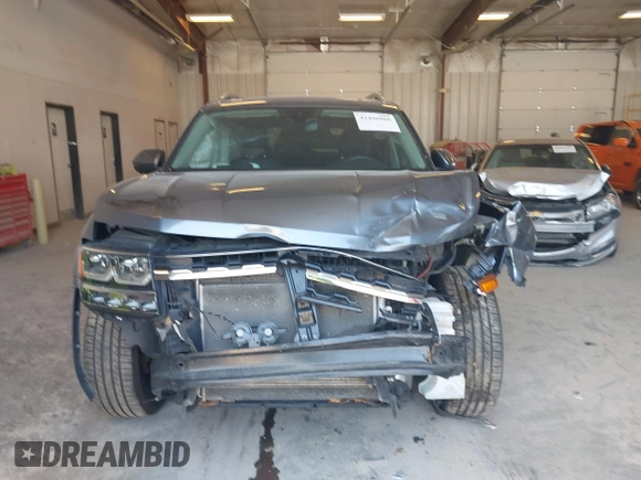 2019 Volkswagen Atlas SEL Premium with VIN 1V2NR2CAXKC611746, listed as a IAAI auction lot 42456966 with 43,737 mi miles and . Bid and sale history available at DreamBid. Image 12.
