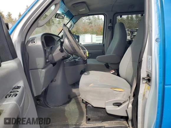 2006 Ford Econoline Passenger XL with VIN 1FBSS31L16DB36771, listed as a Copart auction lot 46535165 with 222,699 mi miles and Salvage Title. Bid and sale history available at carsss.com. Image 7.