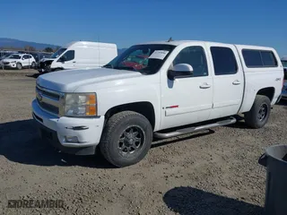 2007 Chevrolet Silverado 1500 LTZ with VIN 2GCFK13Y471695819, listed as a IAAI auction lot 41755850 with 216,487 mi miles. Bid and sale history available at carsss.com. Image 19.