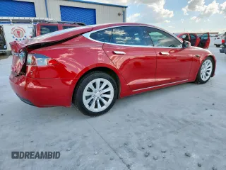 2017 Tesla Model S 60 с VIN 5YJSA1E11HF231340, выставлен на аукционе Copart как лот 62087375 с пробегом 74 303 миль миль и Списание • Salvage title. История ставок и продаж доступна на DreamBid. Изображение 3.