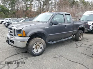 2005 Ford F-250 XL with VIN 1FTSX21545EA12074, listed as a Copart auction lot 50694745 with 174,406 mi miles and Salvage Title. Bid and sale history available at DreamBid. Image 1.