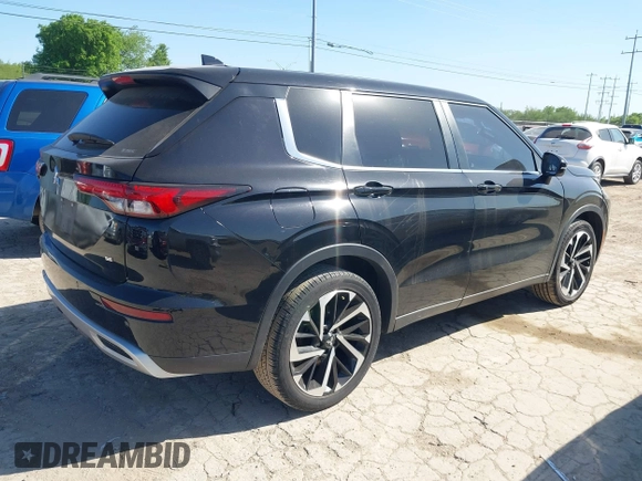 2022 Mitsubishi Outlander SE z VIN JA4J4UA82NZ050917, wystawiony jako IAAI lot #41971485 z przebiegiem 53 678 mil mil oraz . Historia ofert i sprzedaży dostępna na DreamBid. Obrazek 4.