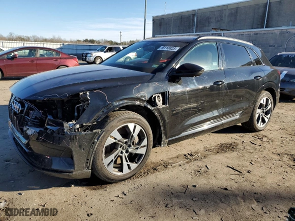 2022 Audi e-tron Premium with VIN WA1AAAGE3NB030477, listed as a Copart auction lot 45118825 with 59,393 mi miles and Salvage Title. Bid and sale history available at carsss.com. Image 1.