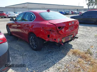 2020 Alfa Romeo Giulia with VIN ZARFAMAN1L7636002, listed as a IAAI auction lot 42121135 with 55,510 mi miles. Bid and sale history available at carsss.com. Image 3.