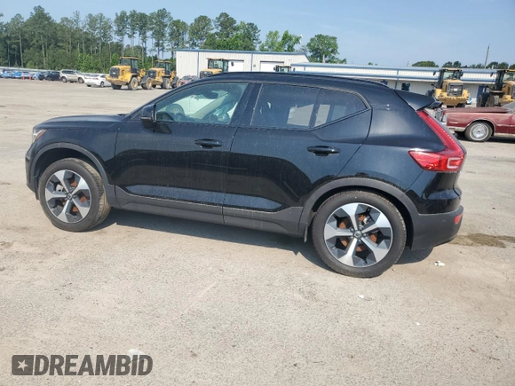 2023 Volvo XC40 Plus Dark Theme с VIN YV4L12UW0P2069853, выставлен на аукционе Copart как лот 57647985 с пробегом 16 252 миль миль и Списание • Salvage title. История ставок и продаж доступна на DreamBid. Изображение 2.