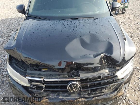 2024 Volkswagen Tiguan SE R-Line Black with VIN 3VVCB7AX9RM000859, listed as a Copart auction lot 59664795 with 35,569 mi miles and Salvage title. Bid and sale history available at DreamBid. Image 12.