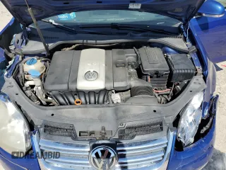 2008 Volkswagen Jetta SE with VIN 3VWRM71K68M198464, listed as a Copart auction lot 56947575 with 135,970 mi miles and Salvage title. Bid and sale history available at DreamBid. Image 11.