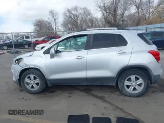 2019 Chevrolet Trax LT with VIN KL7CJLSB0KB753820, listed as a IAAI auction lot 41562873 with 65,028 mi miles and . Bid and sale history available at carsss.com. Image 14.