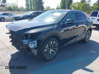 2023 Lexus RX 350h z VIN 2T2BBMCA1PC005914, wystawiony jako IAAI lot #42200587 z przebiegiem 22 480 mil mil oraz . Historia ofert i sprzedaży dostępna na DreamBid. Obrazek 18.