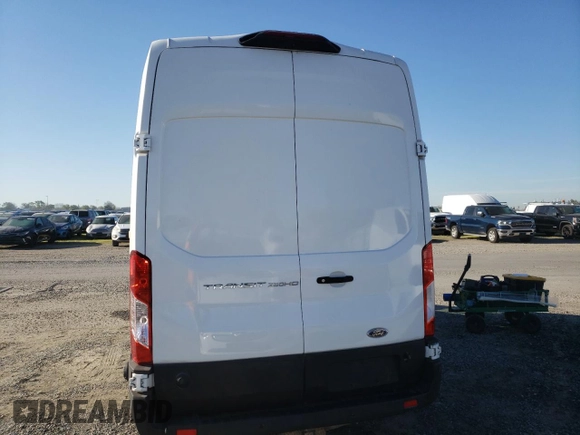 2019 Ford Transit with VIN 1FTRS4XM4KKB39654, listed as a Copart auction lot 50274575 with 61,472 mi miles and Clean Title. Bid and sale history available at DreamBid. Image 6.