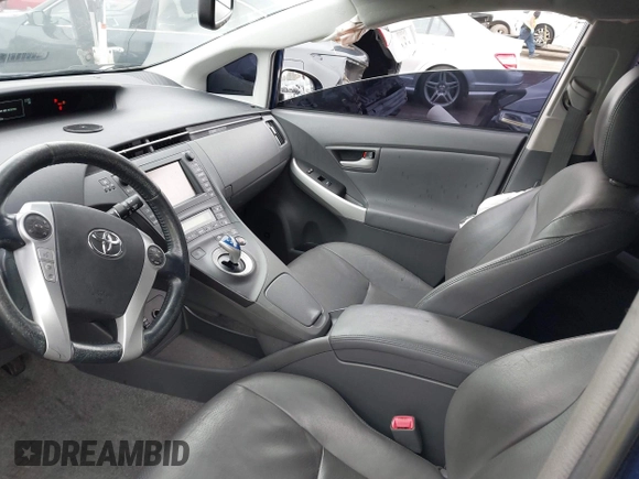 2011 Toyota Prius I with VIN JTDKN3DU5B0315694, listed as a IAAI auction lot 41891204 with 158,405 mi miles. Bid and sale history available at carsss.com. Image 5.