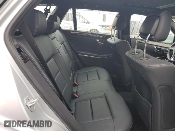 2015 Mercedes-Benz E 350 Luxury with VIN WDDHH8JB5FB110717, listed as a Copart auction lot 58203435 with 69,250 mi miles and Salvage title. Bid and sale history available at DreamBid. Image 10.