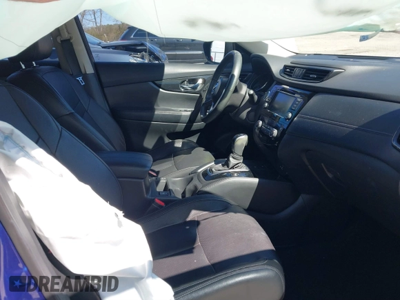 2019 Nissan Rogue SV with VIN 5N1AT2MT0KC783927, listed as a IAAI auction lot 41729241 with 77,890 mi miles and . Bid and sale history available at DreamBid. Image 5.