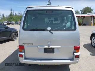 2003 Volkswagen EuroVan MV with VIN WV2NB47003H003131, listed as a IAAI auction lot 42157821 with 166,159 mi miles and . Bid and sale history available at DreamBid. Image 16.