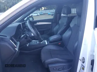 2019 Audi SQ5 Premium Plus with VIN WA1B4AFY2K2089863, listed as a Copart auction lot 67534984 with 39,618 mi miles and Salvage Title. Bid and sale history available at DreamBid. Image 7.